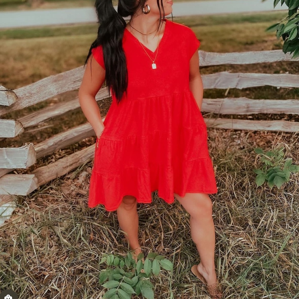 Medium summer dress with pockets